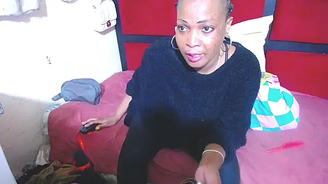 MaximTease24 online show from 04/28/26, 03:16