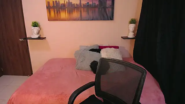 cristal-evanns online show from 11/28/25, 03:39