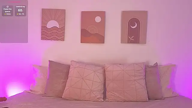 Mia Heartt online show from 12/17/25, 06:46