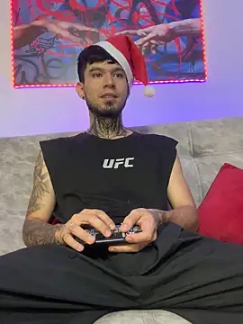 Anthony-Martin online show from 12/15/25, 01:06