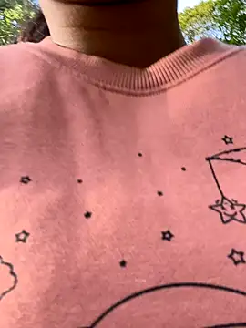 Snapshot of ScarletAss chatting on 09/11/25, 08:25 ScarletAss online show from 09/11/25, 08:25