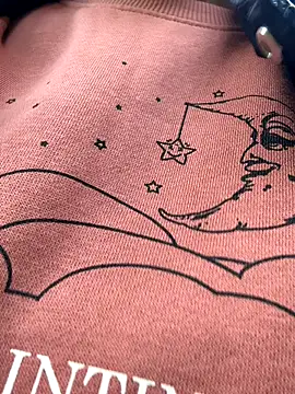 Snapshot of ScarletAss chatting on 09/26/25, 06:20 ScarletAss online show from 09/26/25, 06:20