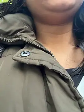 Snapshot of ScarletAss chatting on 09/30/25, 05:13 ScarletAss online show from 09/30/25, 05:13