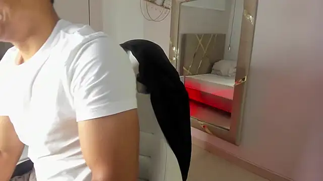 Snapshot of Lucii_fer_ chatting on 12/01/25, 11:44 Lucii fer online show from 12/01/25, 11:44