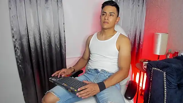 Lucii fer  online show from 02/20/26, 11:34