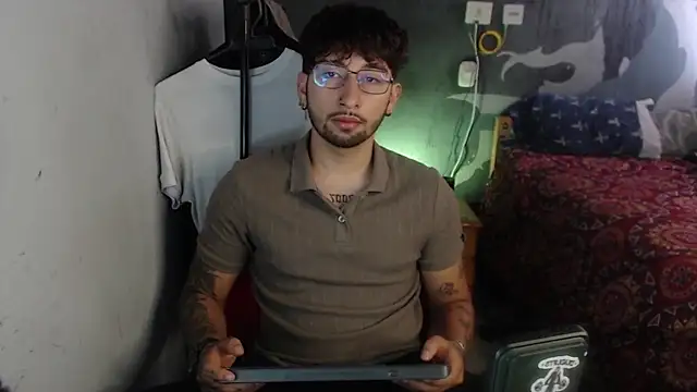 Dereck Dickson online show from 11/08/25, 03:04