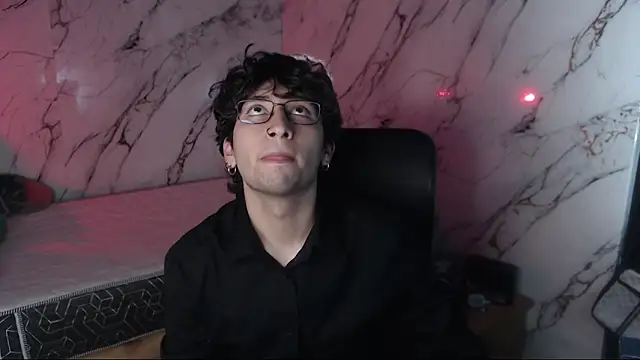 Dereck Dickson online show from 04/07/26, 04:36