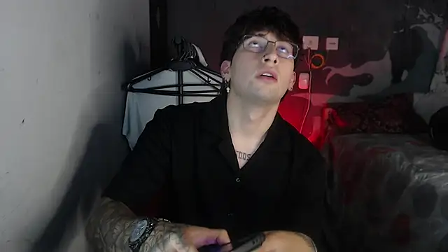 Dereck Dickson online show from 11/27/25, 06:25