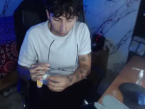 Snapshot of Dereck_Dickson chatting on 03/03/26, 11:12 Dereck Dickson online show from 03/03/26, 11:12