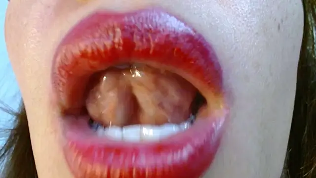 miss evoleth2 online show from 11/14/25, 07:06