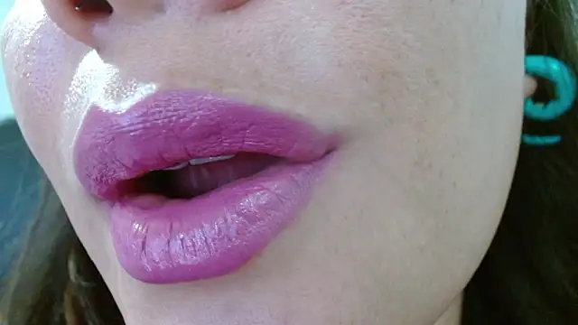 Snapshot of miss_evoleth2 chatting on 06/27/26, 02:50 miss evoleth2 online show from 06/27/26, 02:50