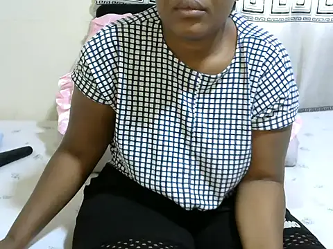 Sassyever online show from 11/07/25, 04:17