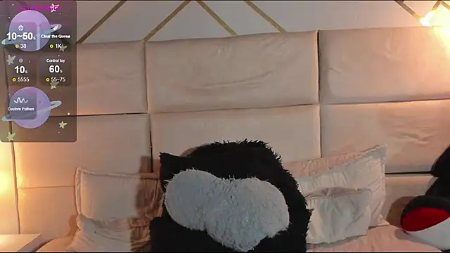 Snapshot of Nathaliajonees chatting on 10/08/25, 12:28 Nathaliajonees online show from 10/08/25, 12:28