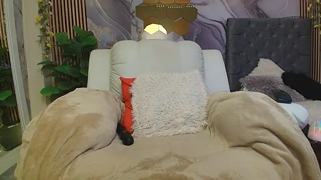 concubine online show from 01/15/26, 01:42