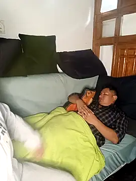 Lucy Chery online show from 03/11/25, 07:58