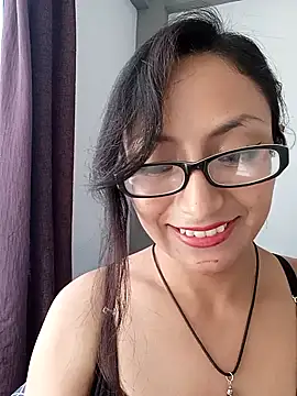 Lucy Chery online show from 04/30/26, 06:04
