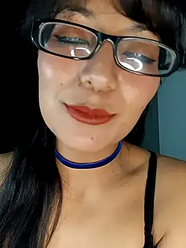 Lucy Chery online show from 07/03/26, 11:11