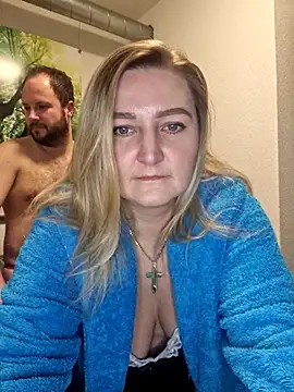 CoupleKitty online show from 11/19/25, 07:58