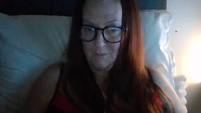 Snapshot of Tillieuk chatting on 03/26/26, 11:46 Tillieuk online show from 03/26/26, 11:46