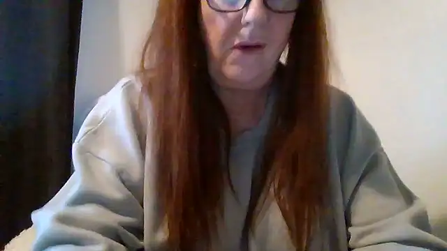Snapshot of Tillieuk chatting on 03/09/26, 03:15 Tillieuk online show from 03/09/26, 03:15