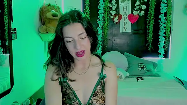 queen-natty online show from 03/25/26, 02:27