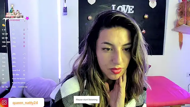 Snapshot of queen-natty chatting on 12/14/24, 02:33 queen-natty online show from 12/14/24, 02:33