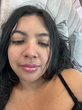 nicole fisherr online show from 04/19/26, 06:47