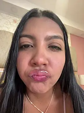 nicole fisherr online show from 07/21/26, 10:11
