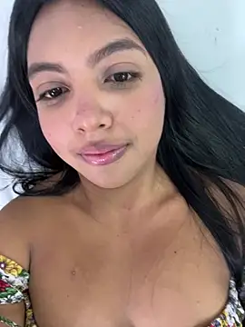 nicole fisherr online show from 07/04/26, 10:58
