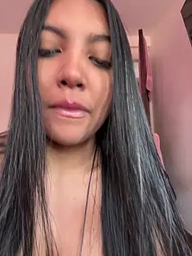 nicole fisherr online show from 03/15/26, 08:05