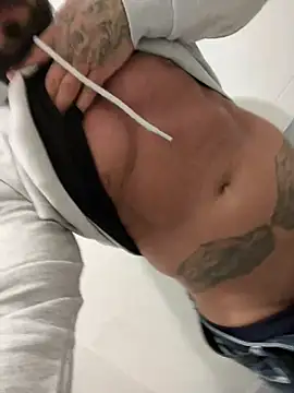 UrsuKing online show from 02/17/25, 12:22