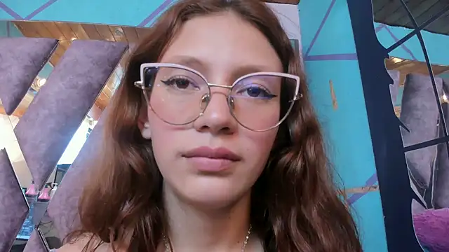 LARICSABLUE online show from 03/19/25, 01:21