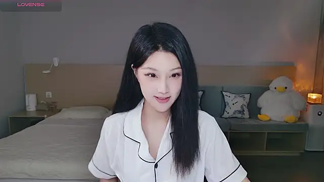 Lucky-baby online show from 09/23/25, 01:07
