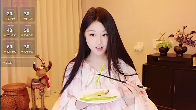 Snapshot of Lucky-baby chatting on 06/11/26, 02:14 Lucky-baby online show from 06/11/26, 02:14