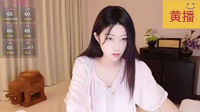 Snapshot of Lucky-baby chatting on 05/15/26, 02:04 Lucky-baby online show from 05/15/26, 02:04