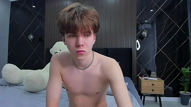 Snapshot of braxiboy chatting on 02/12/25, 12:22 braxiboy online show from 02/12/25, 12:22