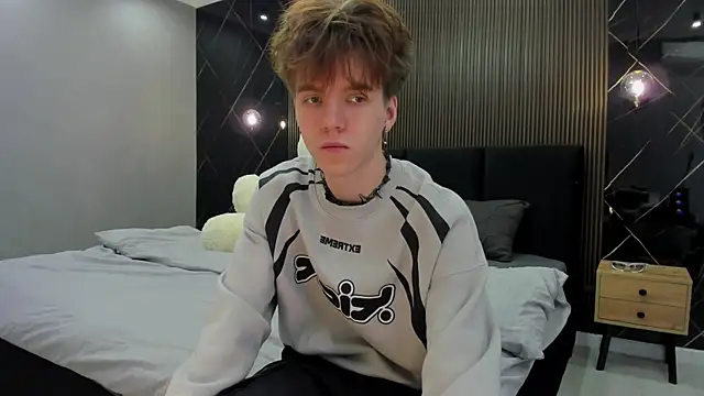 Snapshot of braxiboy chatting on 12/29/24, 09:50 braxiboy online show from 12/29/24, 09:50