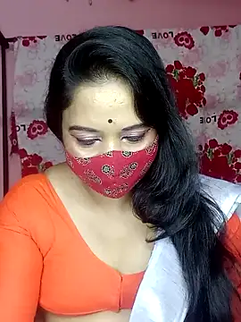 Lexi Baby  online show from 02/18/26, 07:10