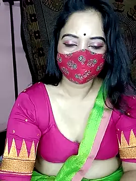 Lexi Baby  online show from 11/25/25, 06:30