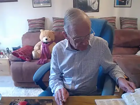 Ferret7777 online show from 10/27/25, 02:18