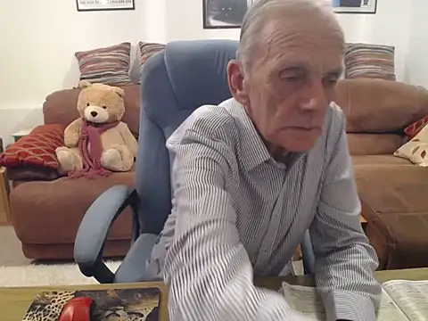 Ferret7777 online show from 11/05/25, 08:01