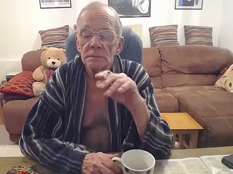 Ferret7777 online show from 12/03/25, 06:14