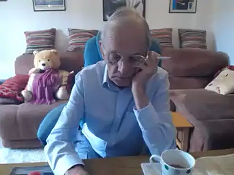 Snapshot of Ferret7777 chatting on 09/09/25, 12:47 Ferret7777 online show from 09/09/25, 12:47
