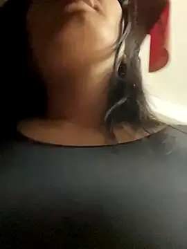 Bella0815 online show from 12/01/25, 12:06