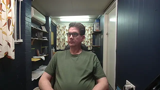 tilobinder online show from 02/26/26, 02:06