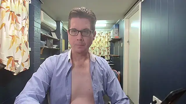 Snapshot of tilobinder chatting on 11/02/25, 02:00 tilobinder online show from 11/02/25, 02:00