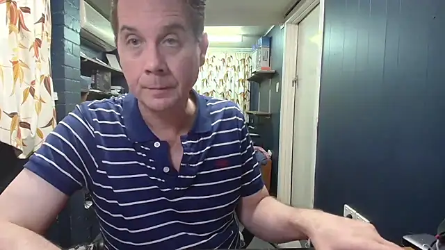 Snapshot of tilobinder chatting on 11/01/25, 04:12 tilobinder online show from 11/01/25, 04:12