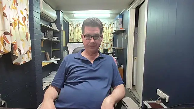 tilobinder online show from 12/05/25, 02:48