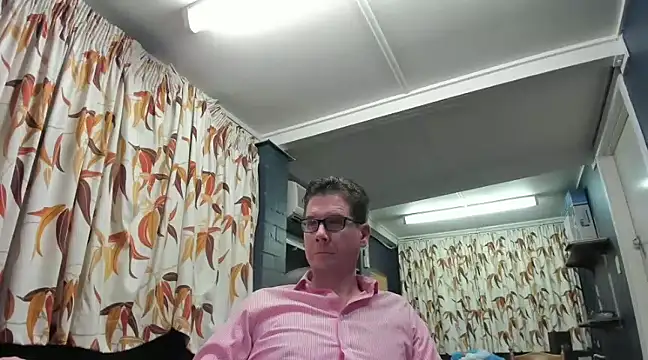 Snapshot of tilobinder chatting on 01/23/25, 12:52 tilobinder online show from 01/23/25, 12:52