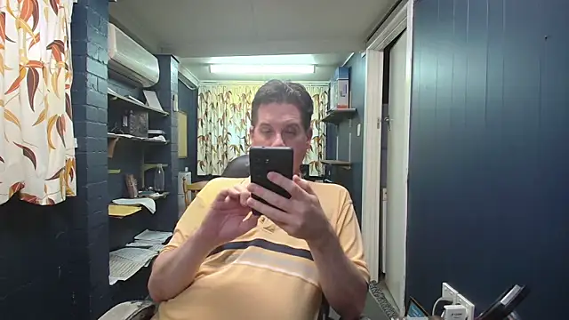 tilobinder online show from 03/01/26, 03:34